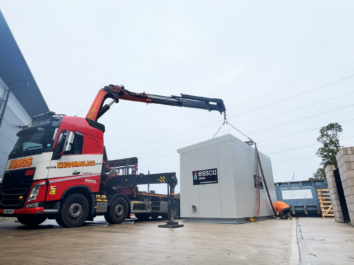 Prefab plant room delivery Time Lapse